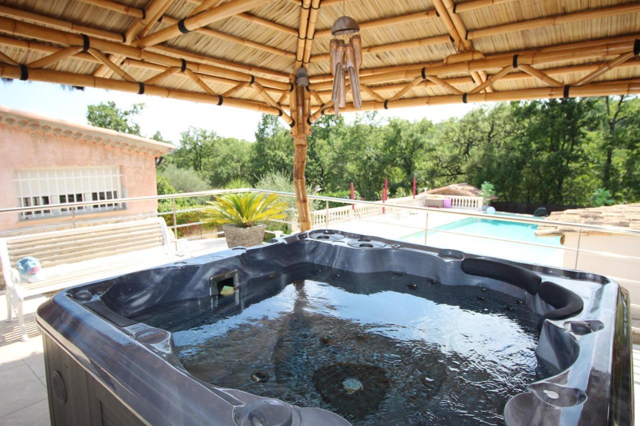 Villa Jalna Chambre, Suites Et Appartement Roquefort-les-Pins Exterior foto